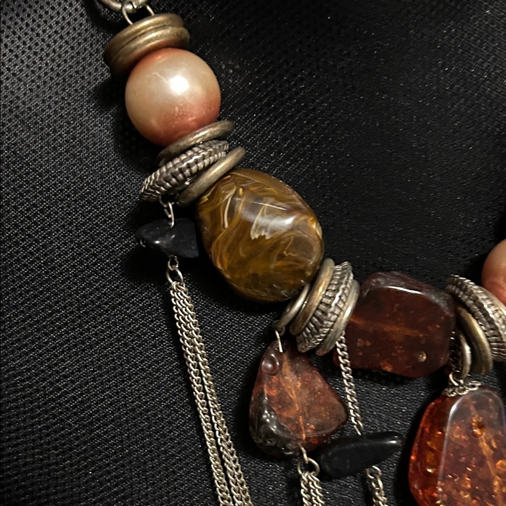 Elegant Multi-Stone Necklace - Picture 10 of 10